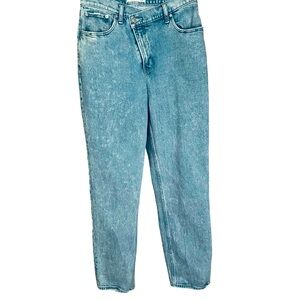 Abercrombie & Fitch The 90's Straight Ultra High Rise Jean Size 29 x 30
